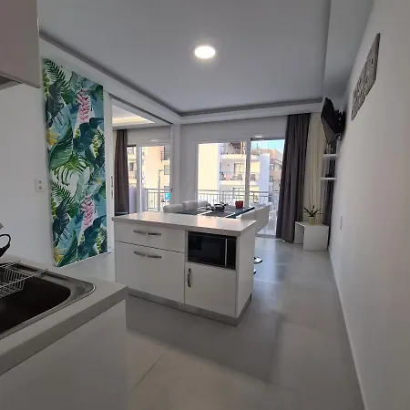 Apartman In A Great Location! Welcome To Crete! *