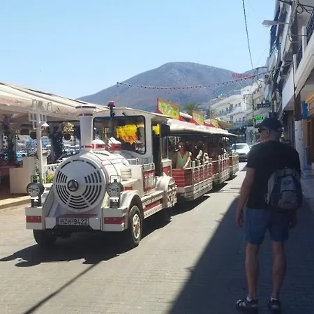 Апартаменты In A Great Location! Welcome To Crete! *